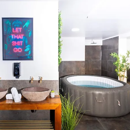 Belmonte Xxl - 38 Guests - Wellness & Entertainment - *